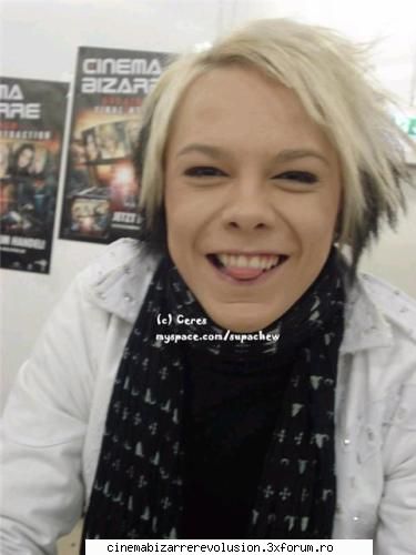 mie imi plk mult mai mult akm  :nebun: 
ji aku` are ji crestoiu ala de cocosh  :rotfl: 

 :rotfl: la