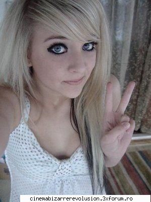 cum asa??vreau si eu hi5'ul ei.. :rusine: poze :d