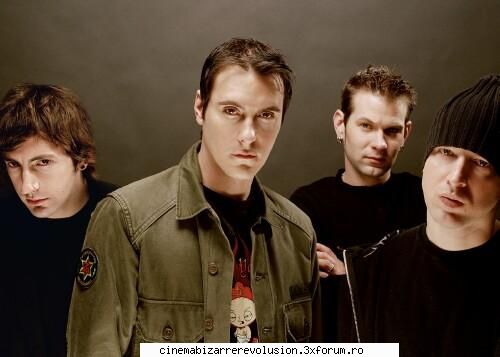 nu`s frumosi dar au nijte melodii  :nebun: breaking benjamin